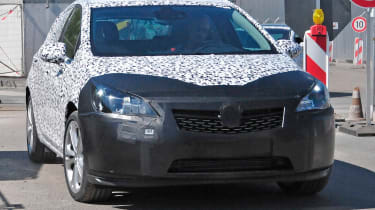 新的Vauxhall Astra Spied