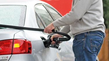 汽油价格可能低于每升1英镑'