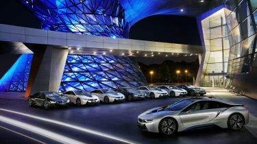 BMW I8带激光灯尽早到达