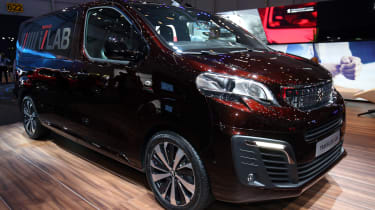 Peugeot滚入日内瓦与旅行者I-Lab概念，“终极VIP班车”