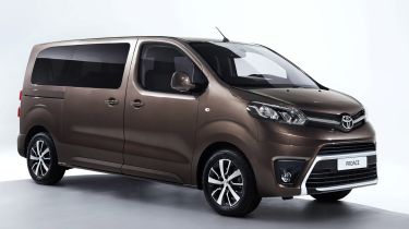 日内瓦亮相丰田Proace Verso MPV