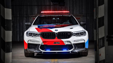 新的BMW M5 MotoGP安全车推出2018年竞选活动