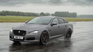 新的Jaguar XJR575加入更新2018年XJ系列