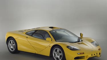 罕见的McLaren F1出售时钟149英里