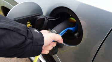 BP将在英国前院安装电动汽车充电器