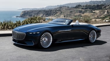 Vision Mercedes-Maybach 6 Cabriolet在鹅卵石海滩透露