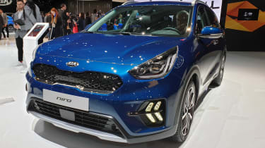 Kia Niro Hybrid和插件混合动力整容2019年