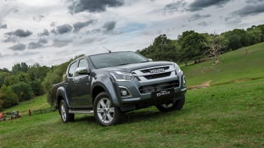 更新了isuzu d-max拾取陆地，有有效载荷和室内调整