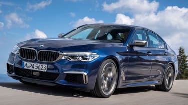 bmw m550i来到英国