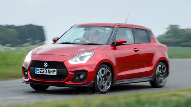 新的2020 Suzuki Swift Sport Hybrid推出