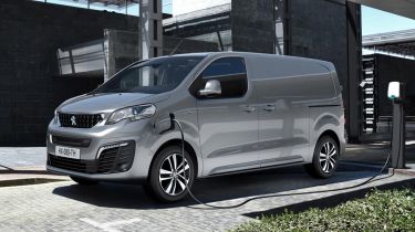 新的2020 Peugeot电子专家电动车价格确认