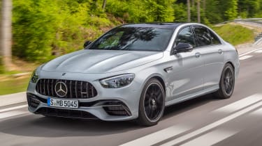 第604bhp的梅赛德斯-AMG E 63 S爆炸