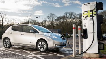 2020年英国快速电动汽车充电器数量高达37％