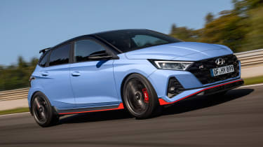新的2021 Hyundai I20 n揭示：£22k Fiesta St竞争对手201bpp