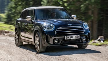 新的2020 Mini Countryman Facelift：价格，Spces和Pics