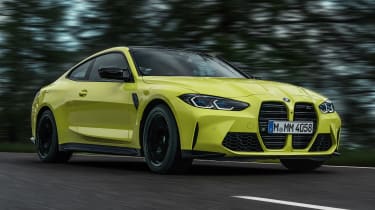 新的2021 BMW M4销售现货价格从76,055英镑
