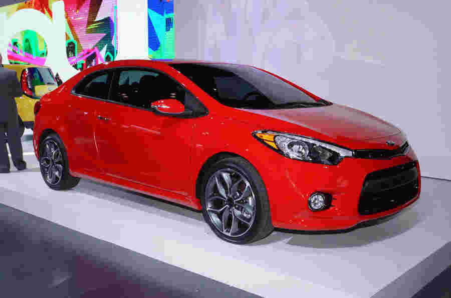 纽约汽车展：kia forte koup.