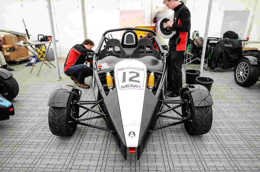 在Ariel Atom Cup  - 图片特殊