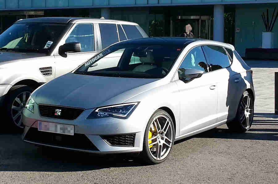 Seatheon Cupra R测试骡子窥探