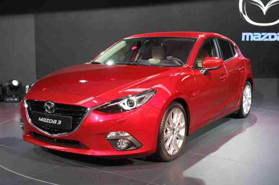 Mazda 3的费用从16,695英镑