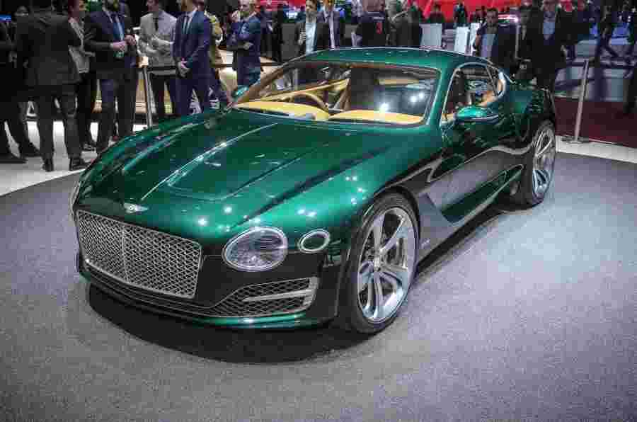 在今年年底之前对下一个Bentley模型的决定