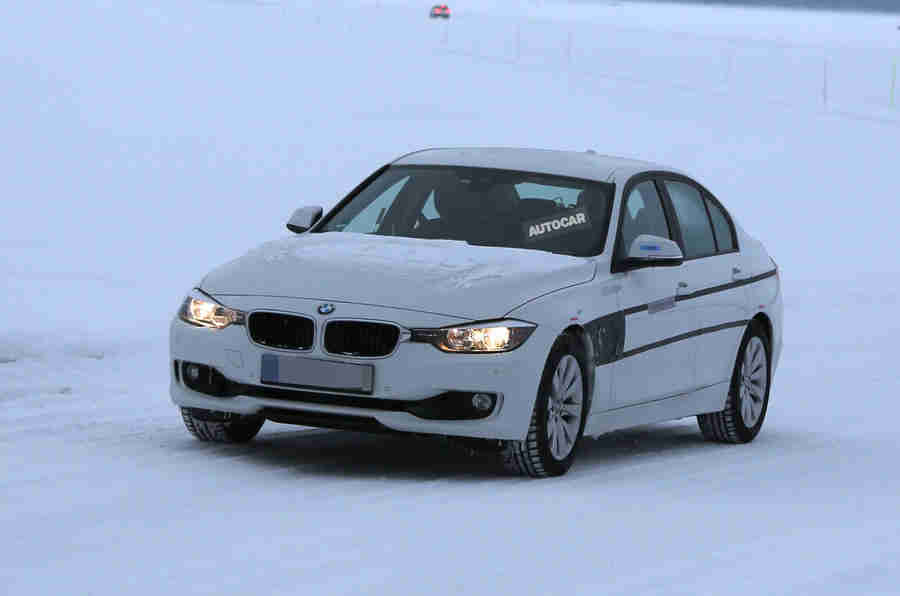 新的BMW 3系列插件混合动力车推出今年夏天