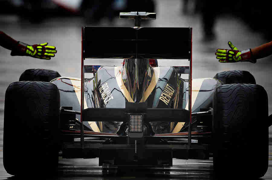 雷诺2016年与自己的团队一起返回F1