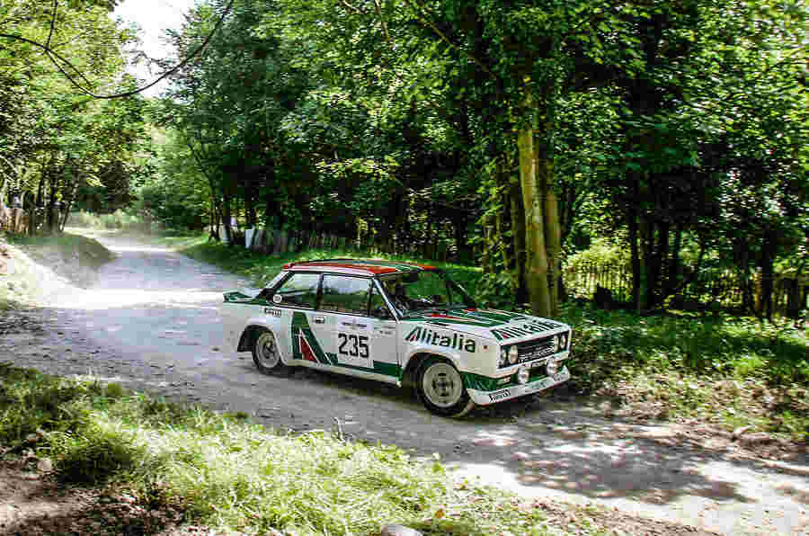 Fiat 131 Abarth Rally汽车道路测试，1978年11月4日 - 周四回落