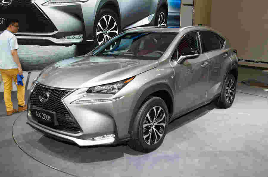 制作准备lexus nx显示