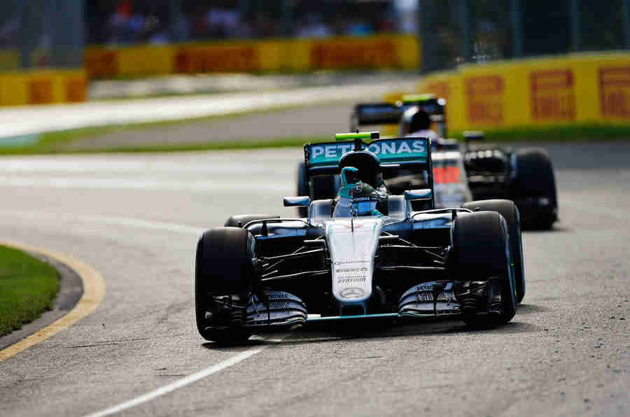 澳大利亚F1 GP报告：Nico Rosberg在戏剧性开场赛中胜利