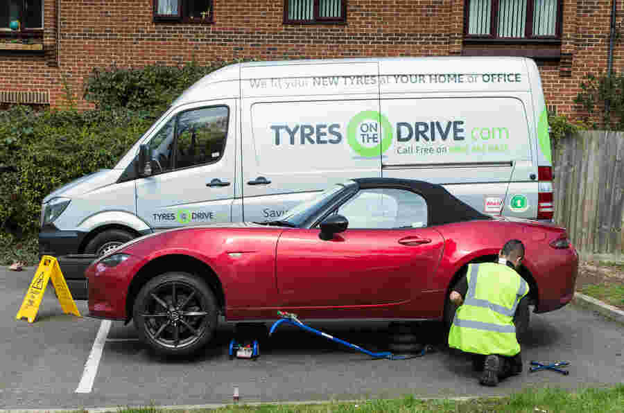 MAZDA MX-5长期测试评论：冬季轮胎评论