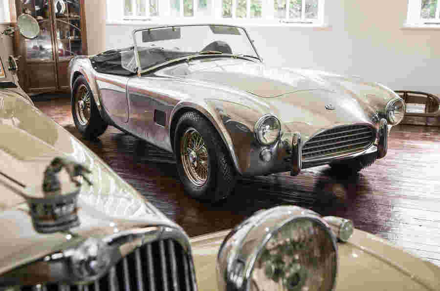 独家的：九个新的AC COBRA，建立在1962年规格