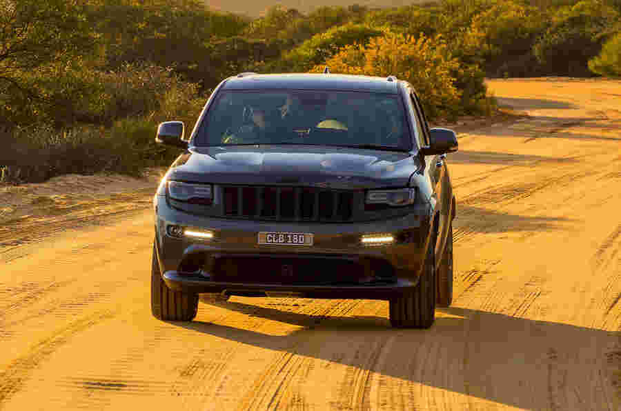 Jeep Grand Cherokee SRT  -  468BHP Hemi V8企业进入内陆