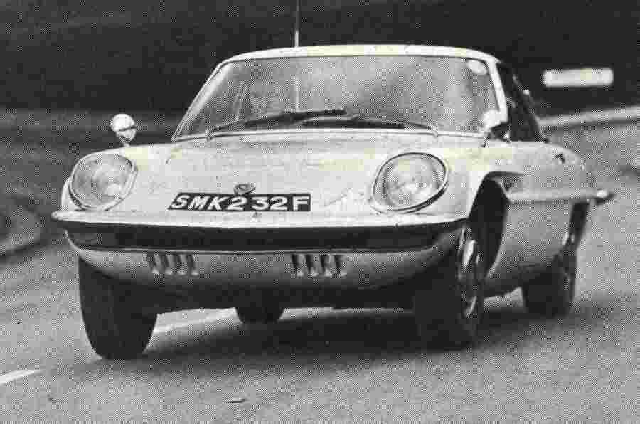 星期四回落：1968 Mazda 110s第一次开车