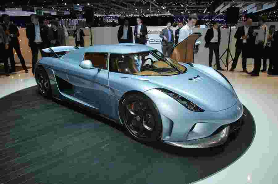 Reborn Saab Maker队伍与高速公路Koenigsegg