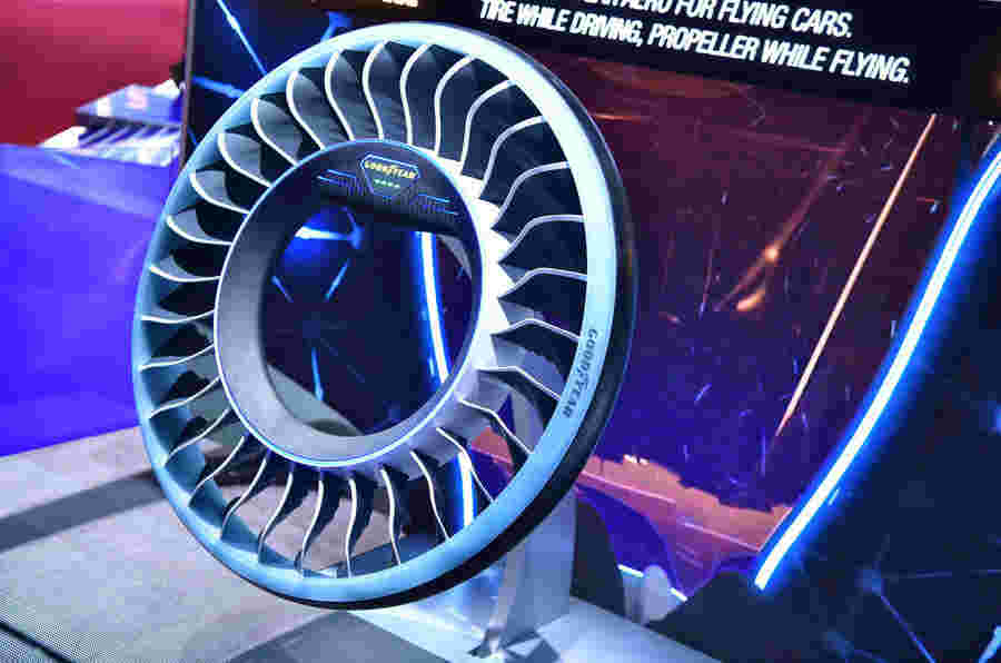 Goodyear揭示了Aero悬浮轮胎概念