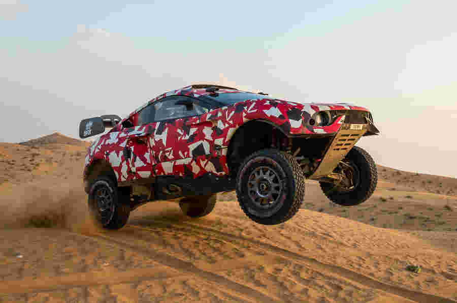 机会的沙子：在它的达喀尔集会赛车上的推动力