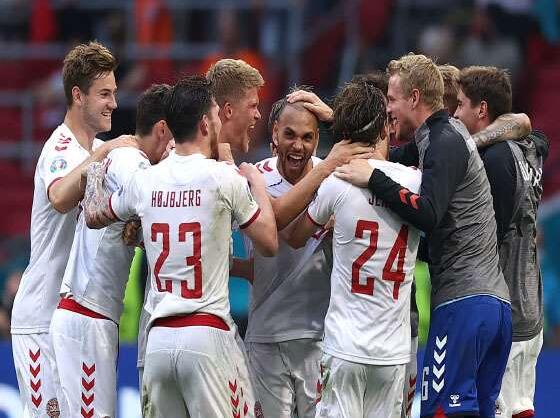 欧洲杯丹麦成为第一支进入2020年四分之一决赛的球队 惨败威尔士