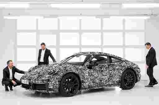 2019 Porsche 911以伪装预览