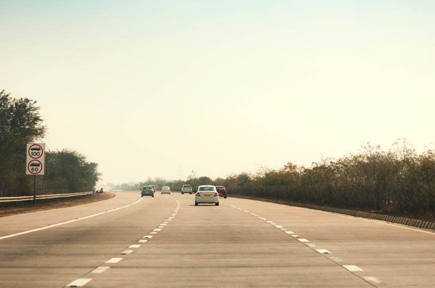 新德里孟买高速公路即将推出