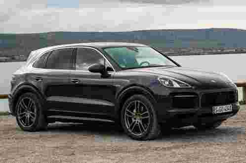 Porsche Cayenne Coupe绿色点亮于2019年