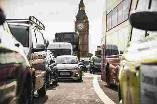 英国政府从2030年禁止销售新的汽油和柴油车