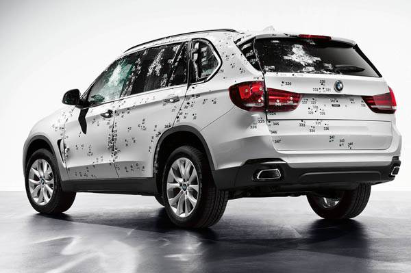 BMW X5安全性加上透露