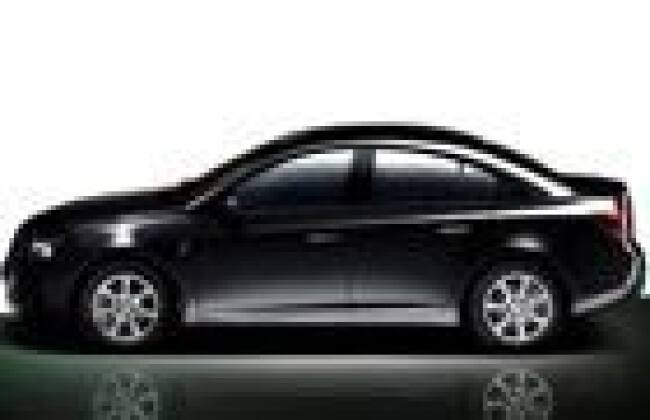 新的2011 Chevrolet Cruze Jet Black推出