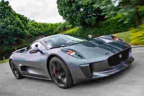 Jaguar C-X75在下一个债券电影中的功能