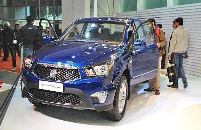 Mahindra揭示了Rexton SUV，在2012年中期发布可能