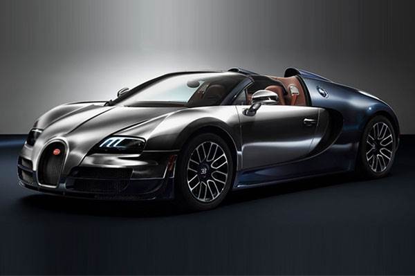 Bugatti揭示了'Ettore Bugatti'Veyron