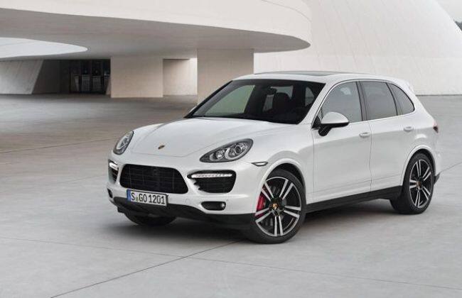 保时捷用550bhp揭示了新的cayenne turbo s型号