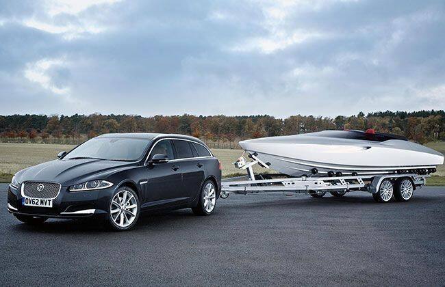 捷豹推出了Jaguar XF Sportbrake发射的概念加速船