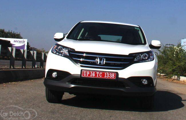 2013 HONDA CR-V终于在卢比推出。19.95 lakh.